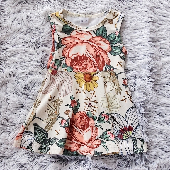 Other - Floral Sleeveless Dress